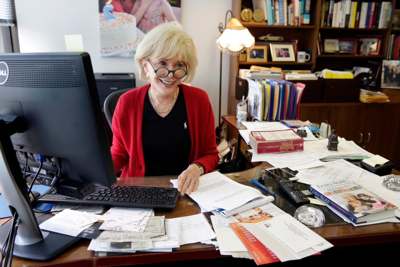 60 Minutes' legend Lesley Stahl says she's 'angry' at CBS boss Shari Redstone over Trump lawsuit | The Independent