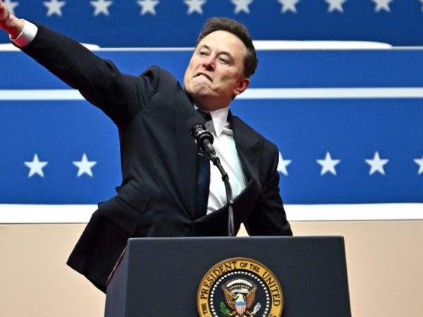 Elon Musk tried to turn the salute controversy into a joke | KPBS Public  Media