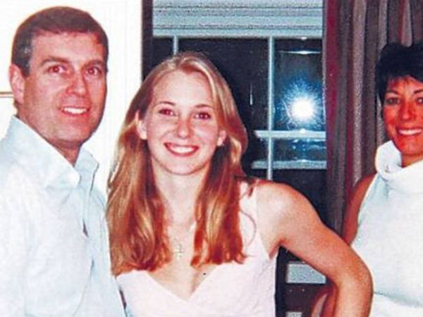 Prince Andrew accuser Virginia Roberts Giuffre's 2009 settlement with  Jeffrey Epstein released | CNN