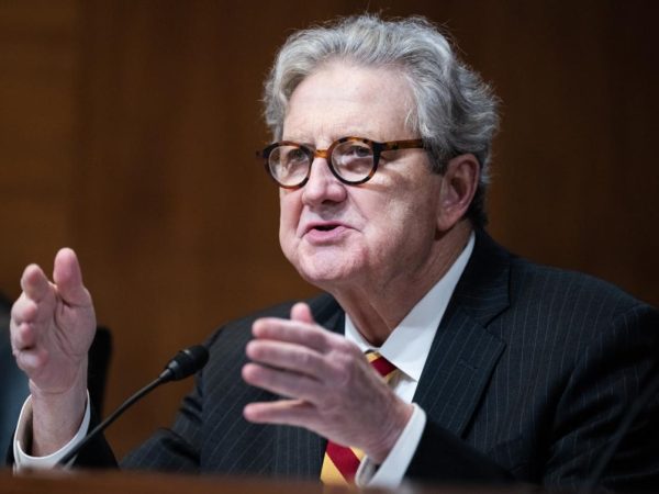 GOP senator tells Arab American witness at hate crimes hearing to 'hide your head in a bag'